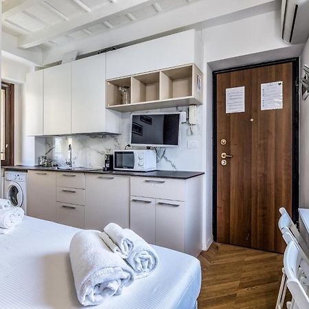 Morimondo Studio Apartment Milan Exterior photo