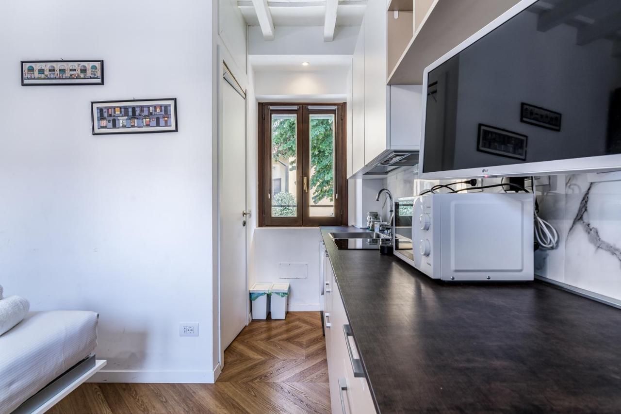 Morimondo Studio Apartment Milan Exterior photo